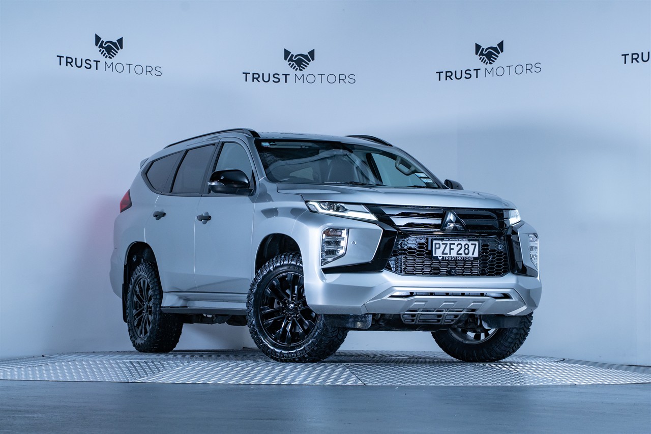 2023 Mitsubishi Pajero Sport