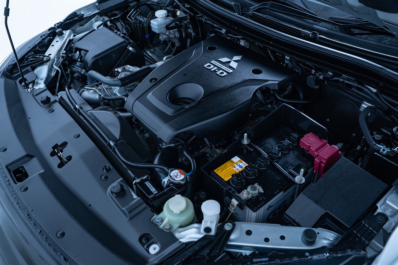 2023 Mitsubishi Pajero Sport