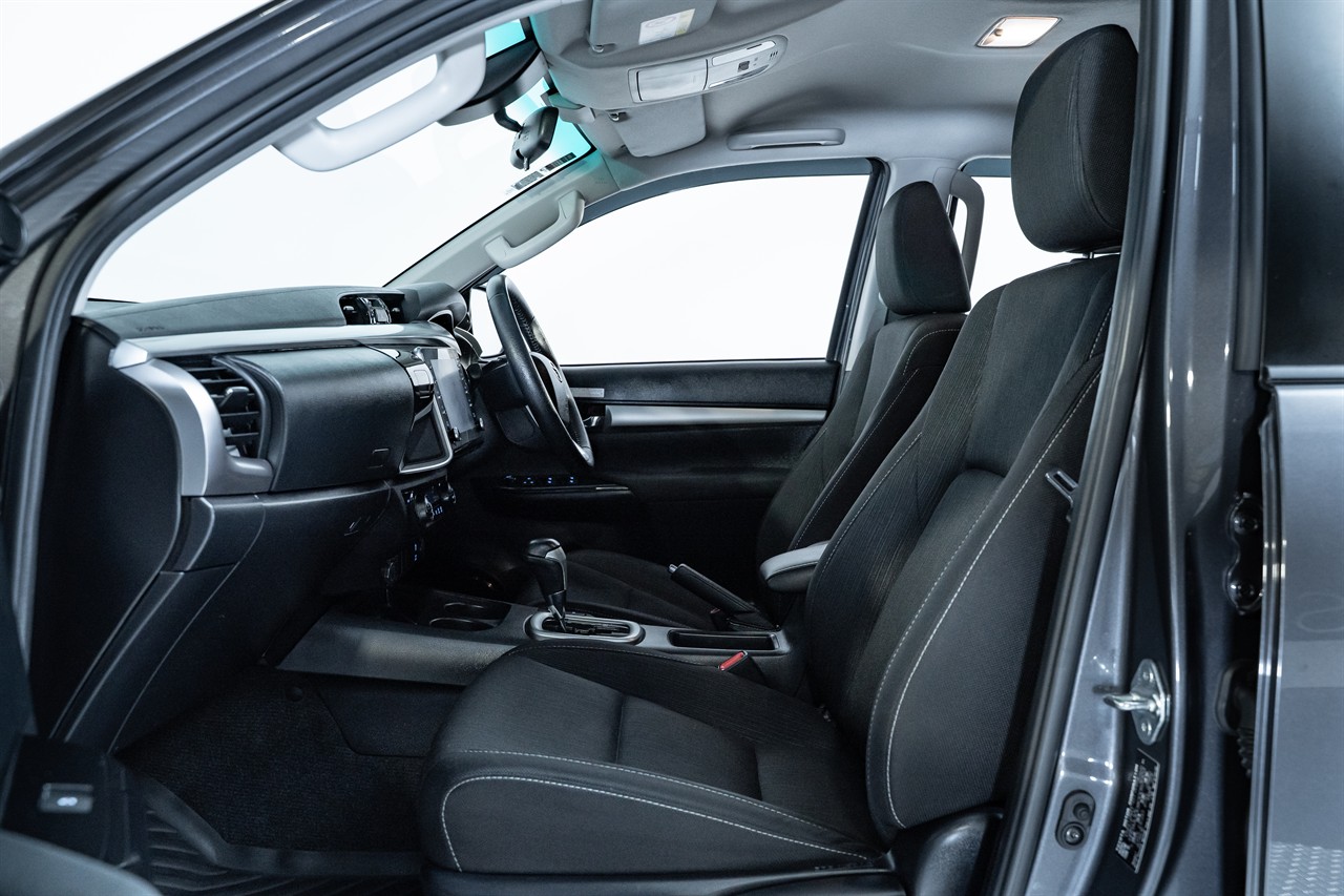 2024 Toyota Hilux
