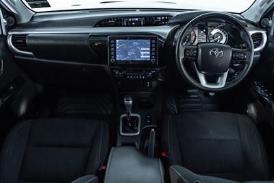 2024 Toyota Hilux - Thumbnail