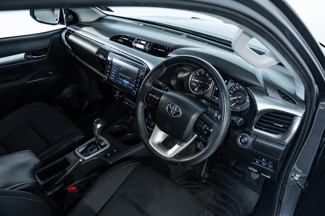2024 Toyota Hilux