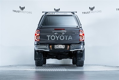 2024 Toyota Hilux - Thumbnail