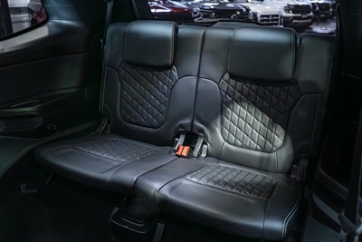 2022 Ford Everest - Thumbnail