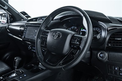 2021 Toyota Hilux - Thumbnail