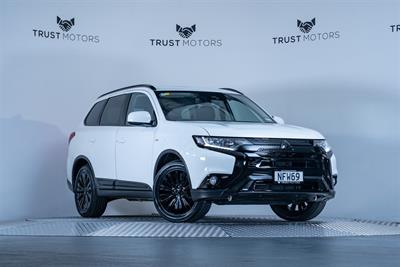 2021 Mitsubishi Outlander - Image Coming Soon