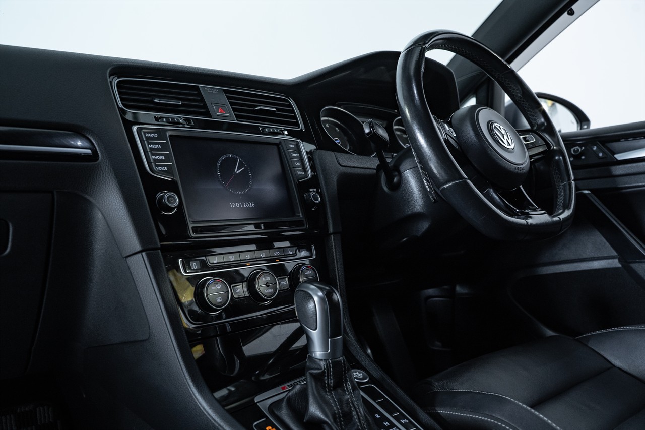 2017 Volkswagen Golf