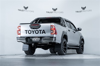2021 Toyota Hilux - Thumbnail