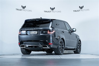 2018 Land Rover Range Rover Sport - Thumbnail