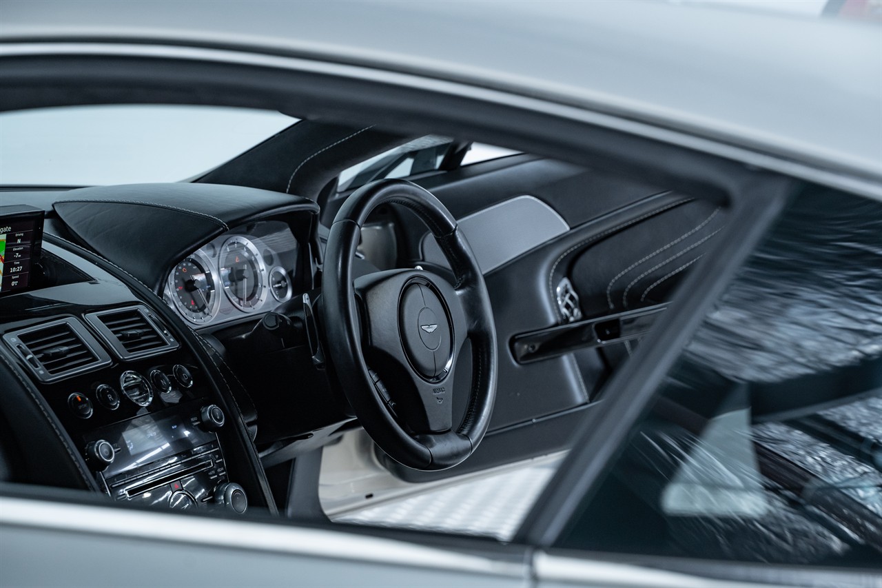 2015 Aston Martin Vantage