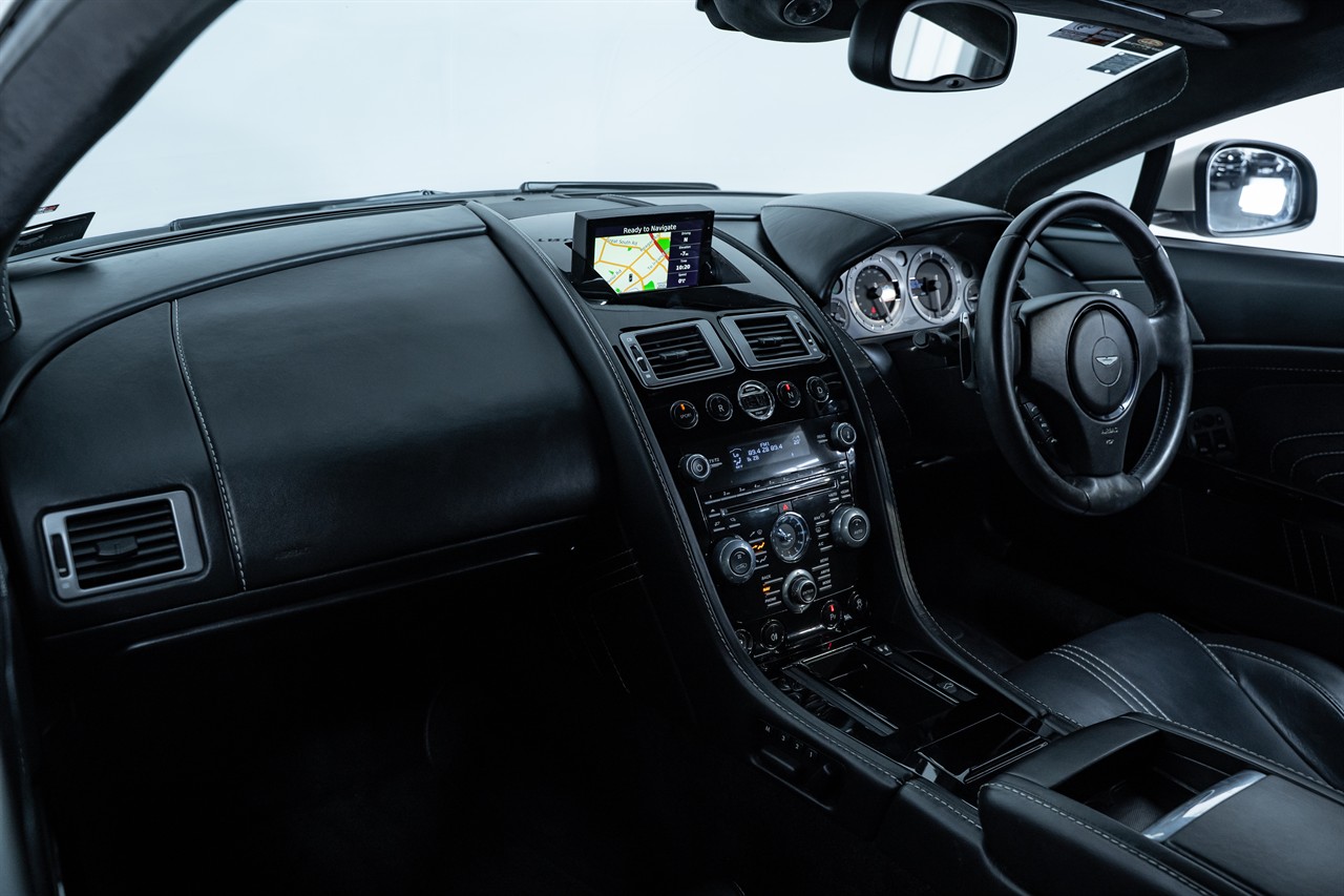 2015 Aston Martin Vantage