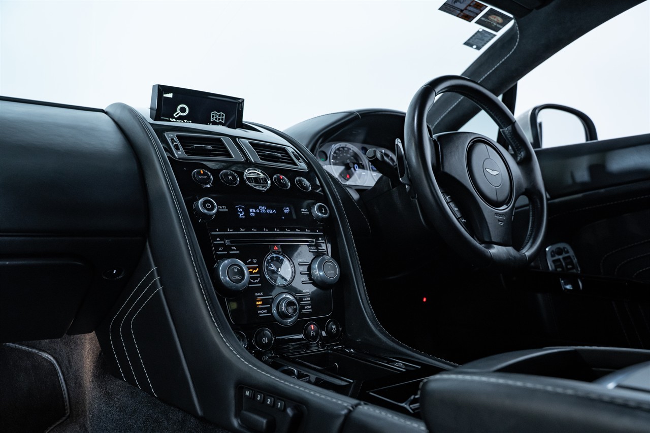 2015 Aston Martin Vantage