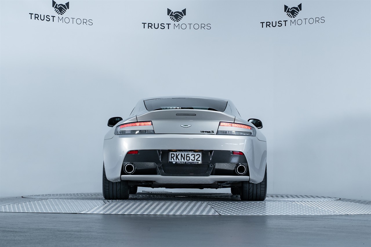 2015 Aston Martin Vantage