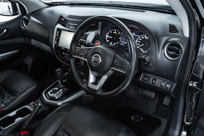 2021 Nissan Navara - Thumbnail