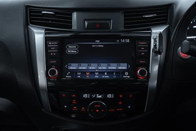 2021 Nissan Navara - Thumbnail
