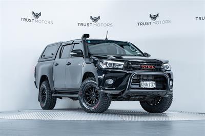 2017 Toyota Hilux - Thumbnail