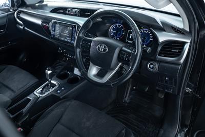 2017 Toyota Hilux - Thumbnail