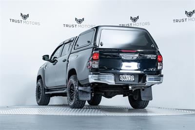 2017 Toyota Hilux - Thumbnail