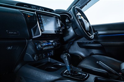 2022 Toyota Hilux - Thumbnail
