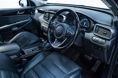 2020 Holden Acadia - Thumbnail