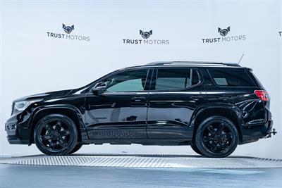 2020 Holden Acadia - Thumbnail