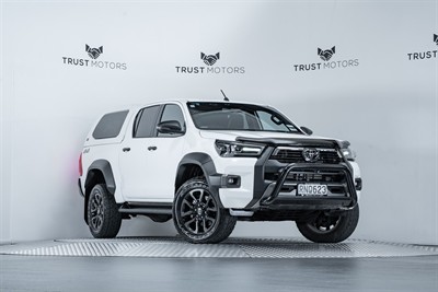 2024 Toyota Hilux - Thumbnail