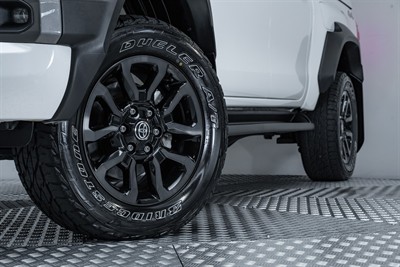 2024 Toyota Hilux - Thumbnail