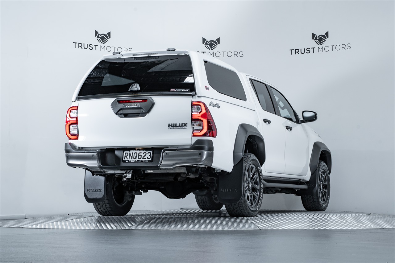 2024 Toyota Hilux