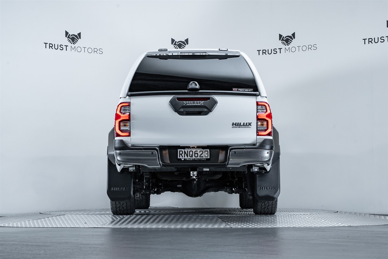 2024 Toyota Hilux