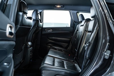 2015 Jeep Grand Cherokee - Thumbnail