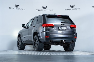 2015 Jeep Grand Cherokee - Thumbnail