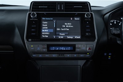 2019 Toyota Landcruiser Prado - Thumbnail