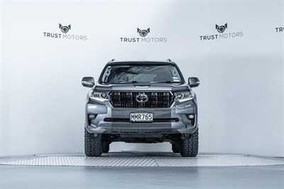 2019 Toyota Landcruiser Prado - Thumbnail