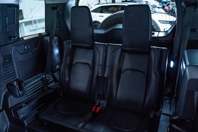 2021 Land Rover Defender - Thumbnail
