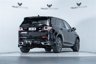 2018 Land Rover Discovery Sport - Thumbnail