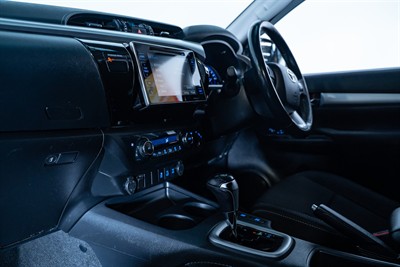 2020 Toyota Hilux - Thumbnail