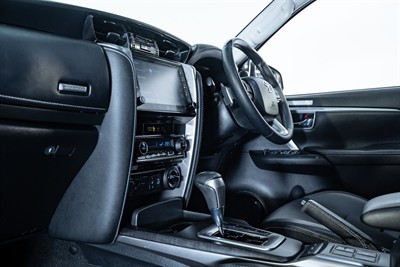 2021 Toyota Fortuner - Thumbnail