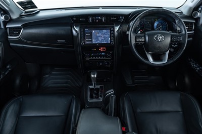 2021 Toyota Fortuner - Thumbnail