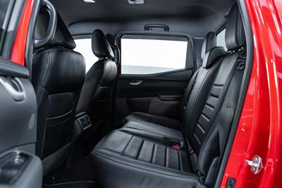 2020 Mercedes-Benz X-Class - Thumbnail