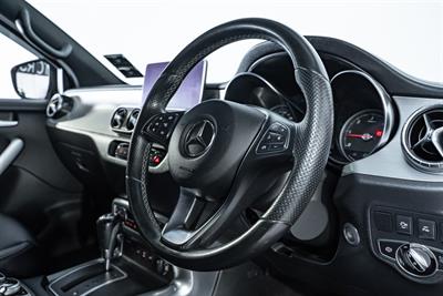 2020 Mercedes-Benz X-Class - Thumbnail