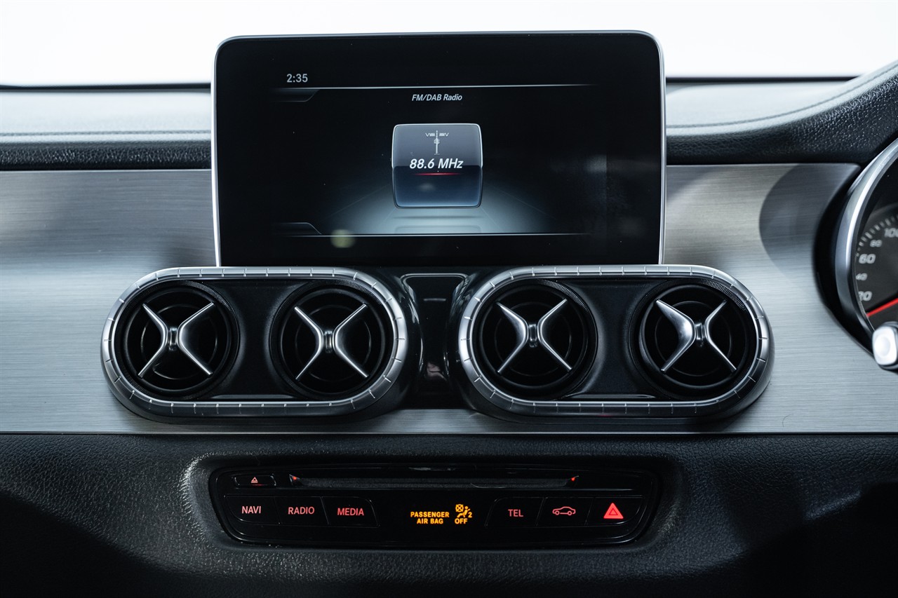 2020 Mercedes-Benz X-Class