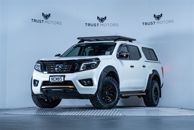 2020 Nissan Navara - Thumbnail