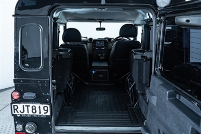 2012 Land Rover Defender - Thumbnail