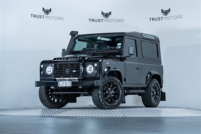 2012 Land Rover Defender - Thumbnail