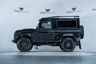 2012 Land Rover Defender - Thumbnail