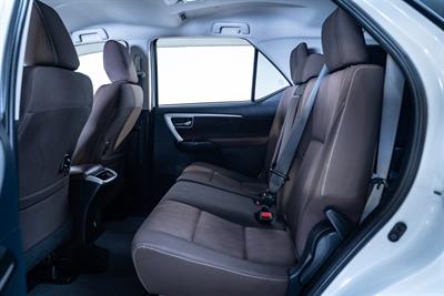 2018 Toyota Fortuner - Thumbnail