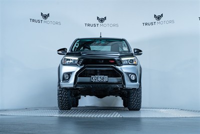 2017 Toyota Hilux - Thumbnail