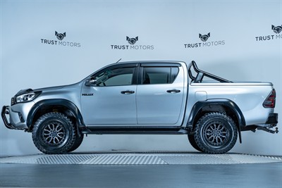 2017 Toyota Hilux - Thumbnail