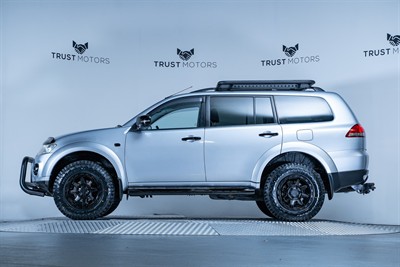 2015 Mitsubishi Challenger - Thumbnail
