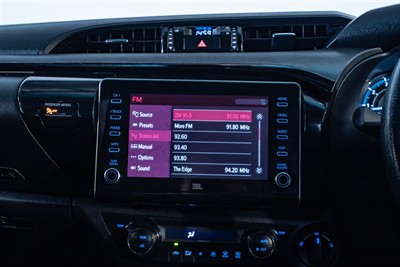 2022 Toyota Hilux - Thumbnail