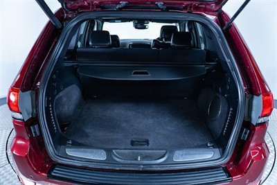 2018 Jeep Grand Cherokee - Thumbnail